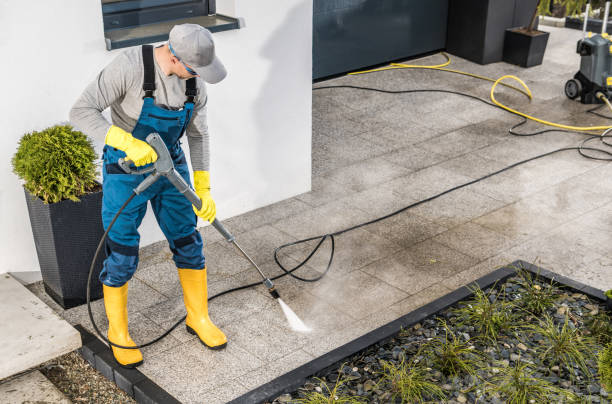 Why Choose Our Certified Pressure Washing Experts for Your Project Needs in Hortonville, WI?